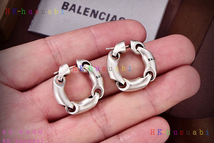 NEW 발렌시아가 귀걸이 신상 B 968013