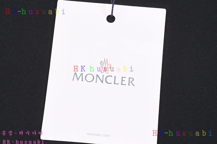NEW 몽클레어 반팔티 신상 M 114017