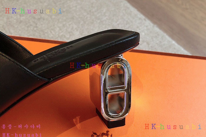 NEW 에르메스 신발 신상 H 485571