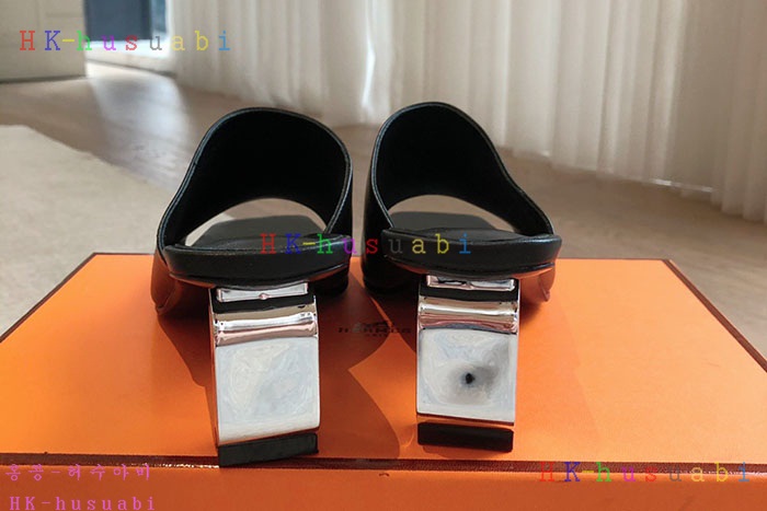 NEW 에르메스 신발 신상 H 485571
