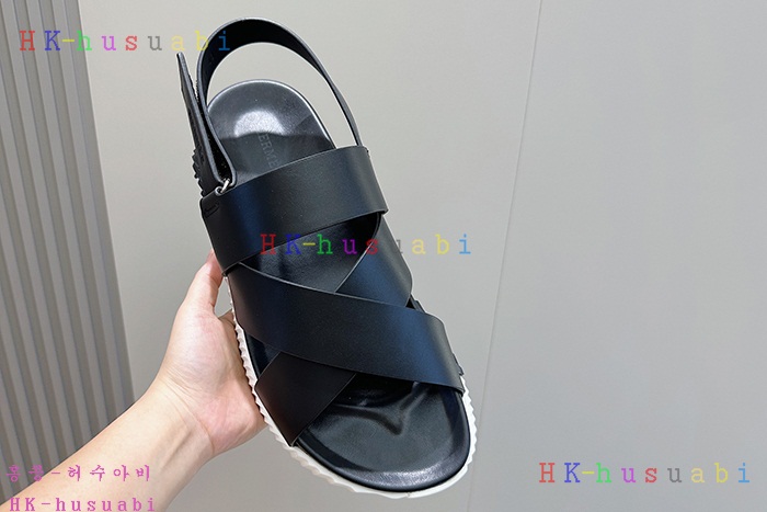 NEW 에르메스 샌들 신상 H 8857019