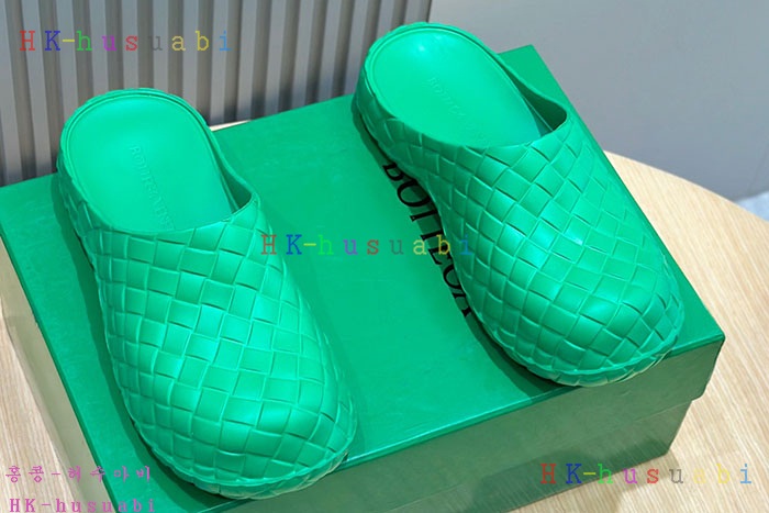 NEW 보테가베네타 샌들 신상 BV 745508