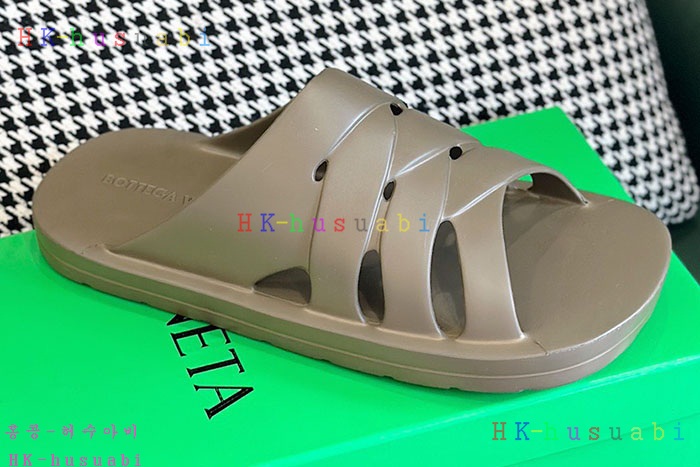 NEW 보테가베네타 샌들 신상 BV 745501