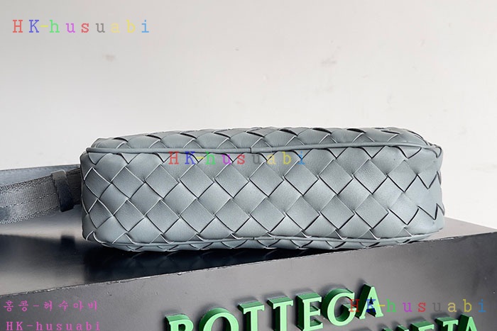 ★미러급★보테가베네타 인트레치아토 카메라백 710048-3