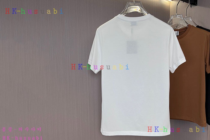 NEW 버버리 반팔티 신상 B 599440