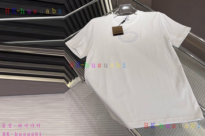 NEW 버버리 반팔티 신상 B 599440