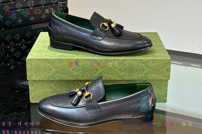 NEW 구찌 로퍼 신상 GU 699253