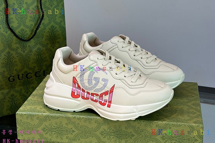 NEW 구찌 스니커즈 신상 GU 699249