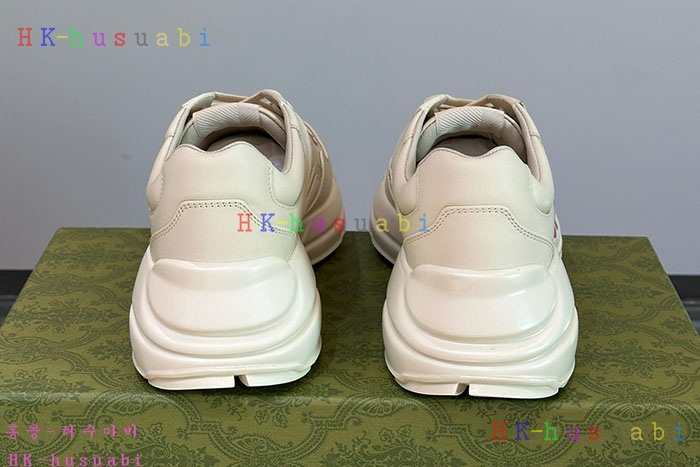 NEW 구찌 스니커즈 신상 GU 699249
