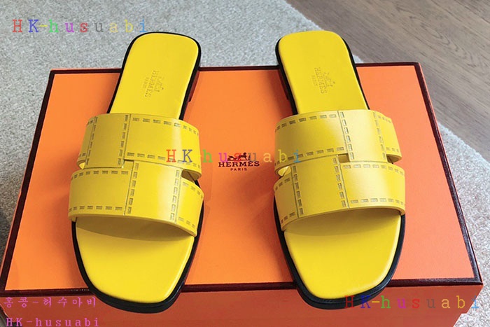 NEW 에르메스 샌들 슬리퍼 신상 H 040115