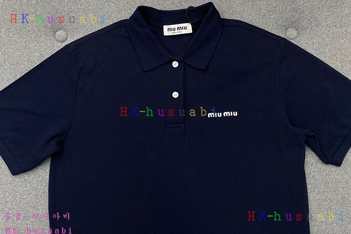 NEW 미우미우 반팔티 신상  M 3325007