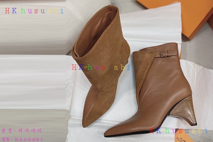 NEW 에르메스 부츠 신상 H 759910