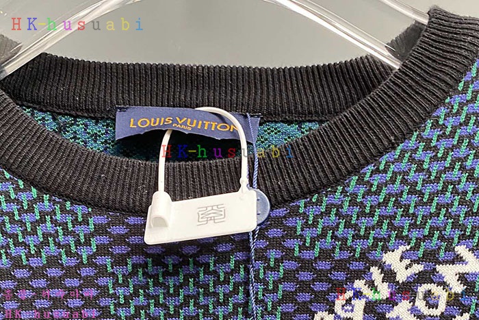NEW 루이비통 니트 신상 LV 4417022