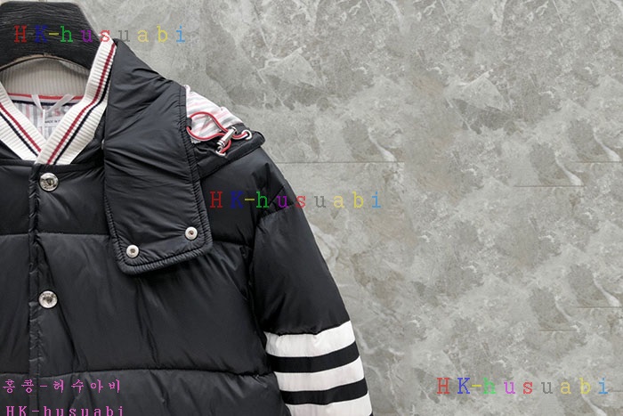 NEW 톰브라운 패딩 신상 TB872442