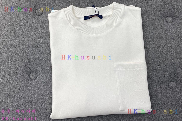 NEW 루이비통 반팔티 신상 L 944407