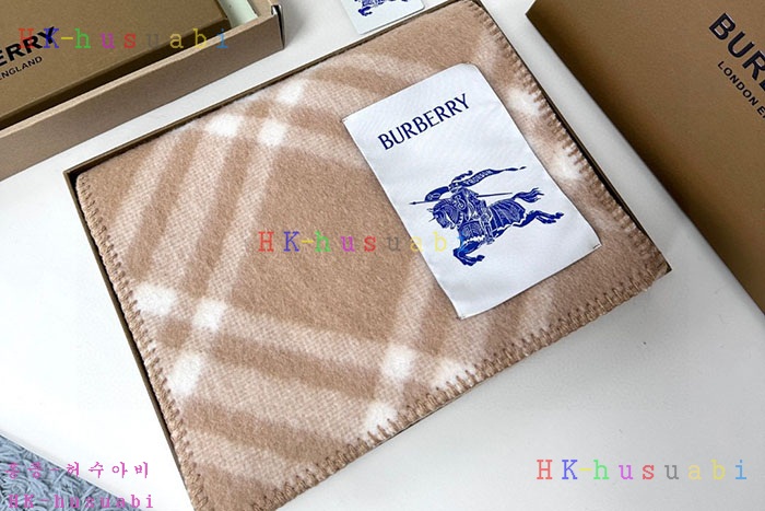 NEW 버버리 스카프 신상 BB 687706