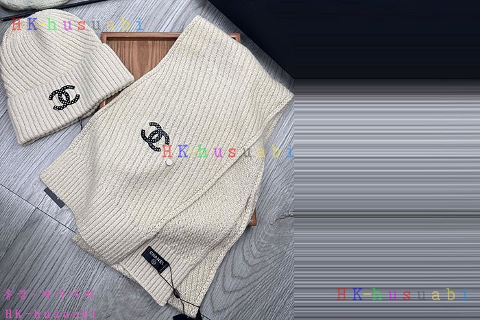 NEW 샤넬 모자 머플러 셋트 신상 C 614066