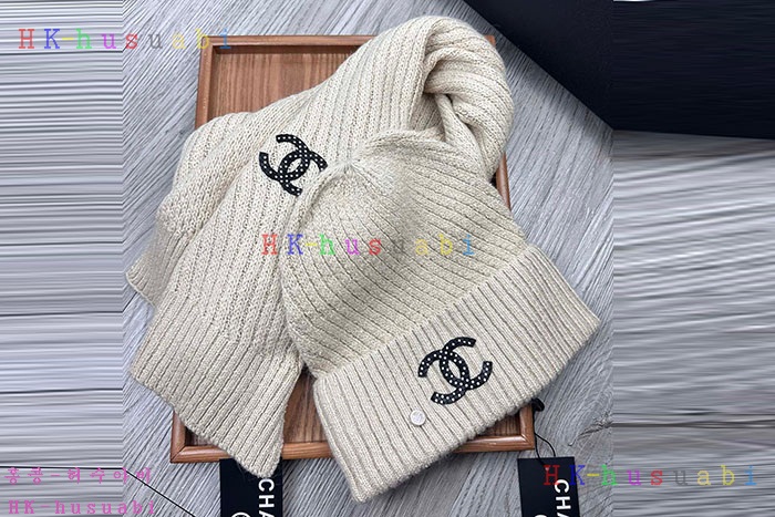 NEW 샤넬 모자 머플러 셋트 신상 C 614066