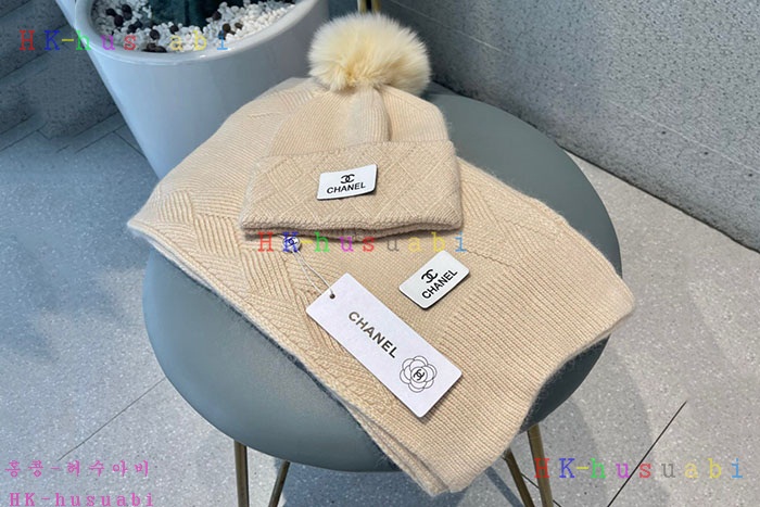 NEW 샤넬 모자 머플러셋트 신상 C 774738