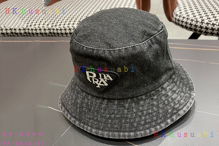 NEW 프라다 모자 신상 P  5542219