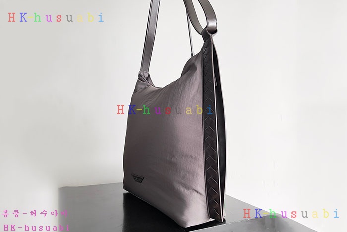 ★미러급★보테가 베네타 라지 크로스로드 호보백 776221-2
