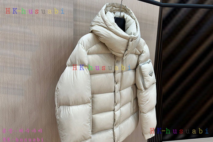 NEW 프라다 패딩 신상 P 4475025