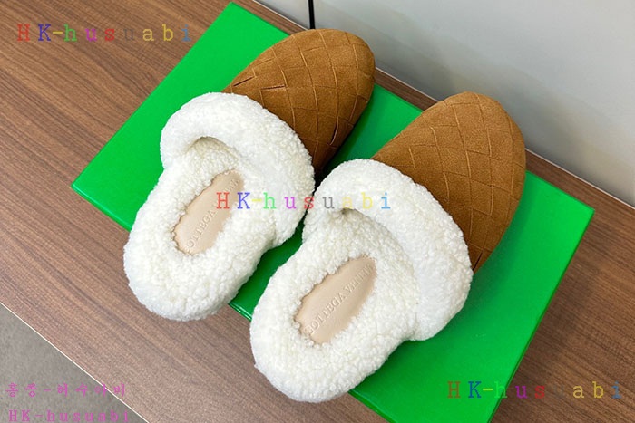 NEW 보테가베네타 슬리퍼  BV 788820