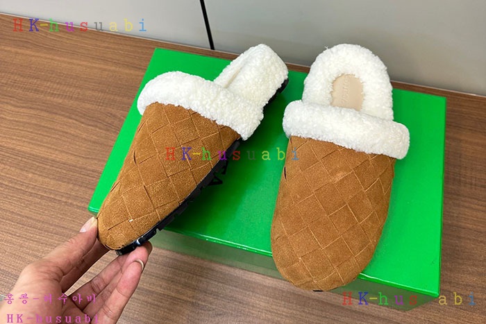 NEW 보테가베네타 슬리퍼  BV 788820
