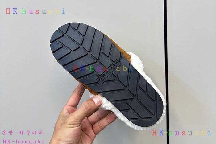 NEW 보테가베네타 슬리퍼  BV 788820