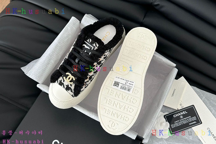 NEW 샤넬 스니커즈 신상 C 228127