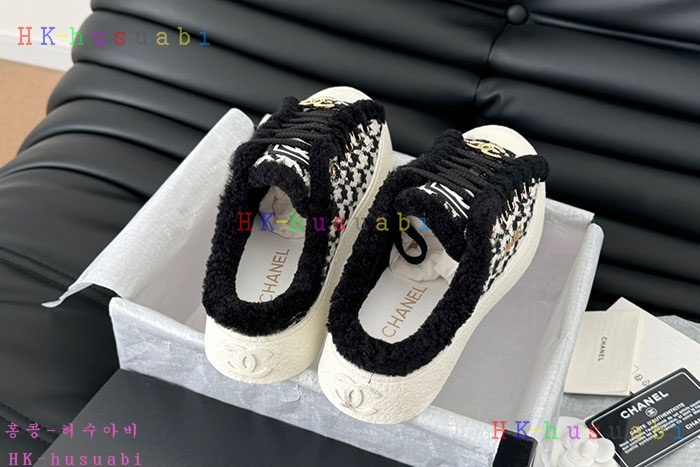 NEW 샤넬 스니커즈 신상 C 228127