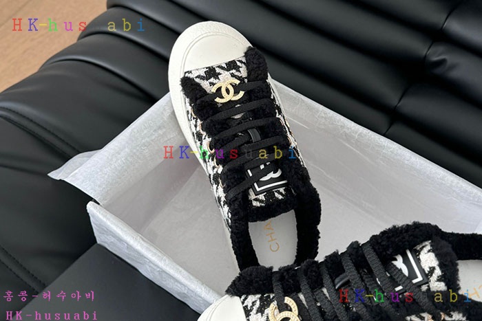 NEW 샤넬 스니커즈 신상 C 228127