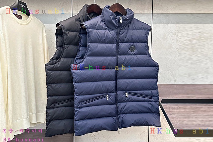 NEW 몽클레어 패딩조끼 신상 M 988803
