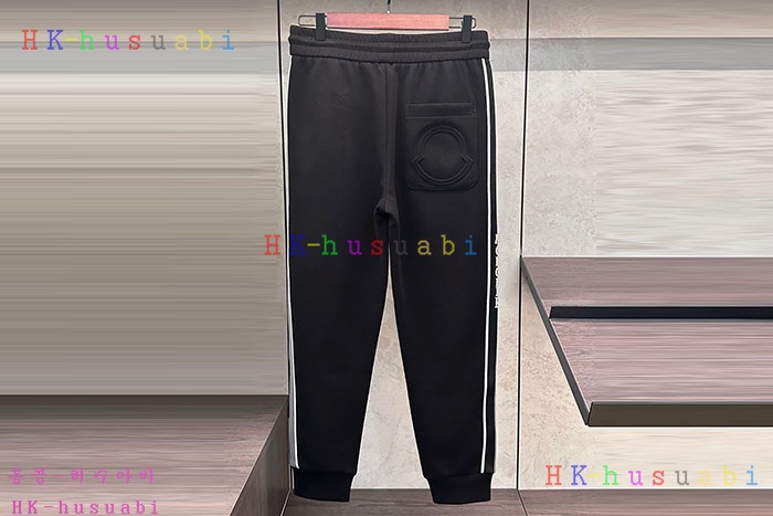 NEW 몽클레어 트리닝 신상 M 3804026