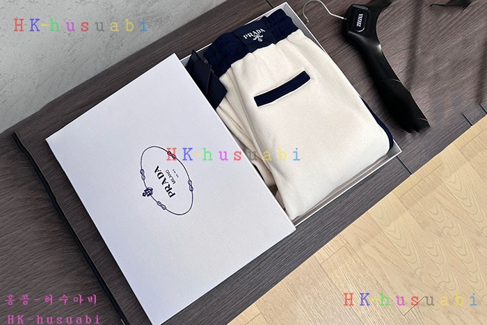 NEW 프라다 츄리닝바지 신상 P 6900460