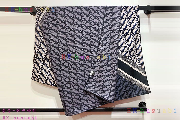 NEW 디올 스카프 신상 DR 485807