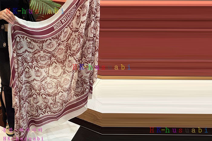 NEW 디올 스카프 신상 DR 485816