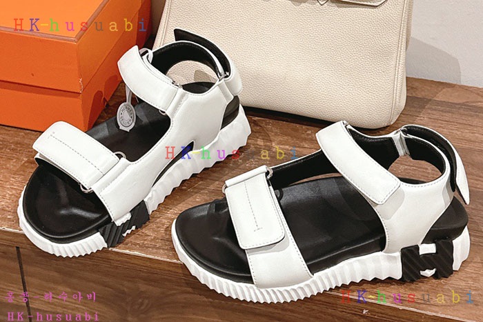 NEW 에르메스 샌들 신상 H 934702