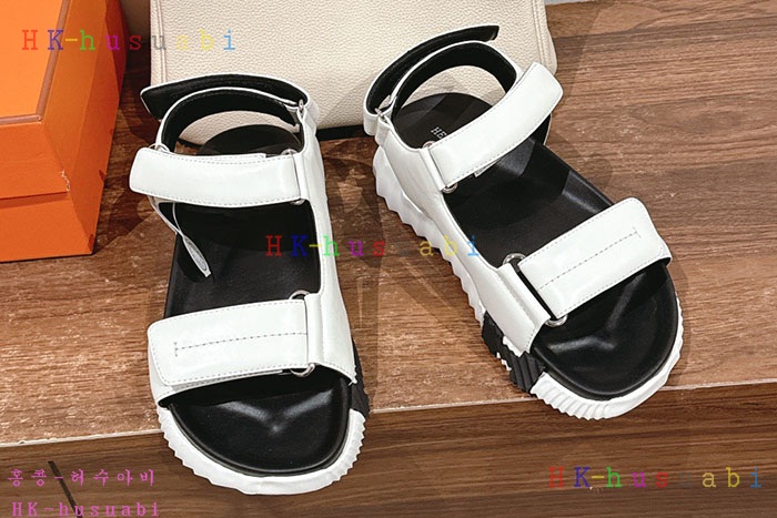 NEW 에르메스 샌들 신상 H 934702