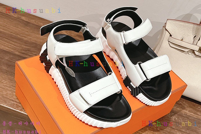 NEW 에르메스 샌들 신상 H 934702