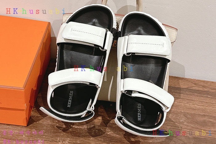 NEW 에르메스 샌들 신상 H 934702