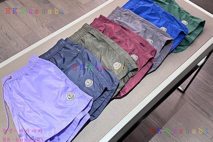 NEW 몽클레어 반바지 신상 M 8250114