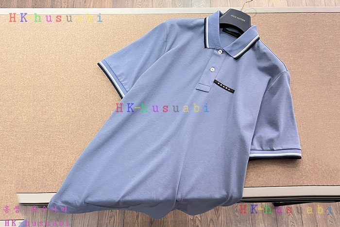 NEW 프라다 카라 반팔티 신상 P 2857011