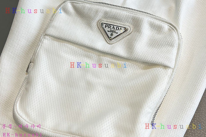 NEW 프라다 반바지 신상 P 2857024