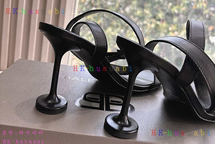 NEW 발렌시아가 신발 신상 B 5594404