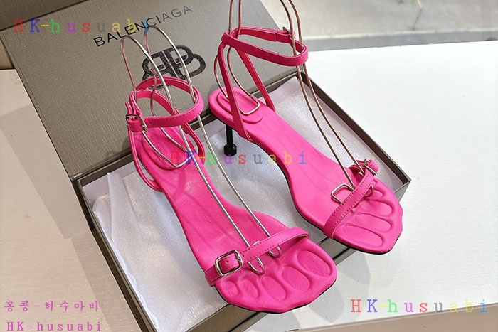 NEW 발렌시아가 신발 신상 B 5594410