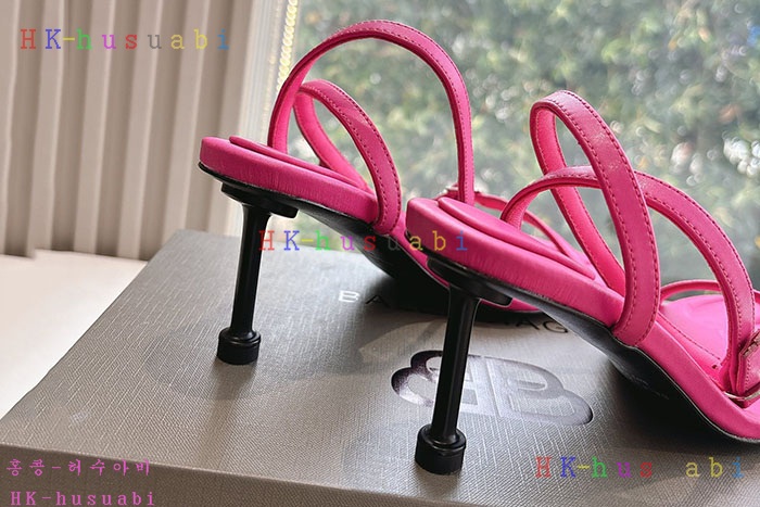 NEW 발렌시아가 신발 신상 B 5594410