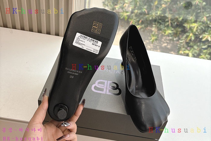 NEW 발렌시아가 신발 신상 B 5594412