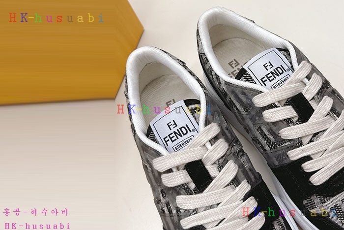 NEW 펜디 스니커즈 신상 FD 2955015