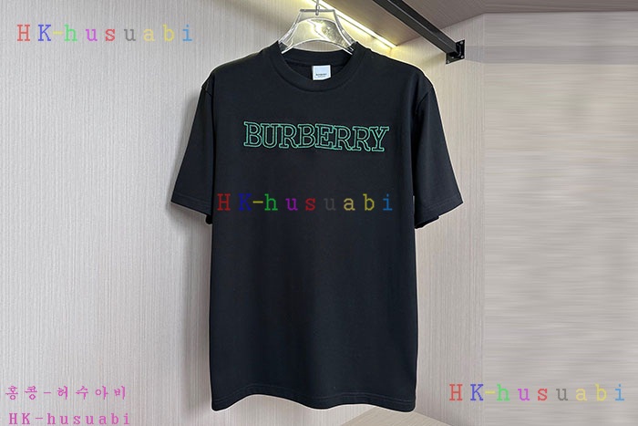 NEW 버버리 반팔티 신상 B 5964002